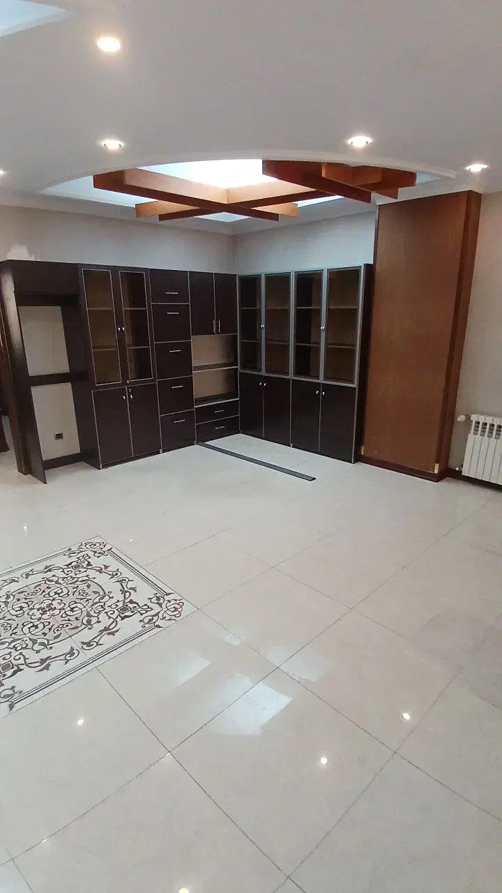 آپارتمان ۱۴۰ متر، سند اداری، فول/ باقرخان|اجارهٔ دفتر کار، اتاق اداری، مطب|تهران, شهرآرا|دیوار