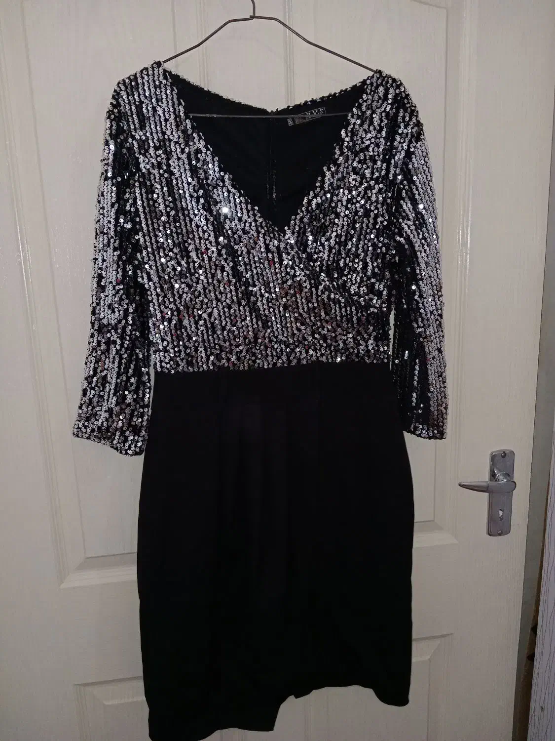 لباس مجلسی|لباس|مرند, |دیوار