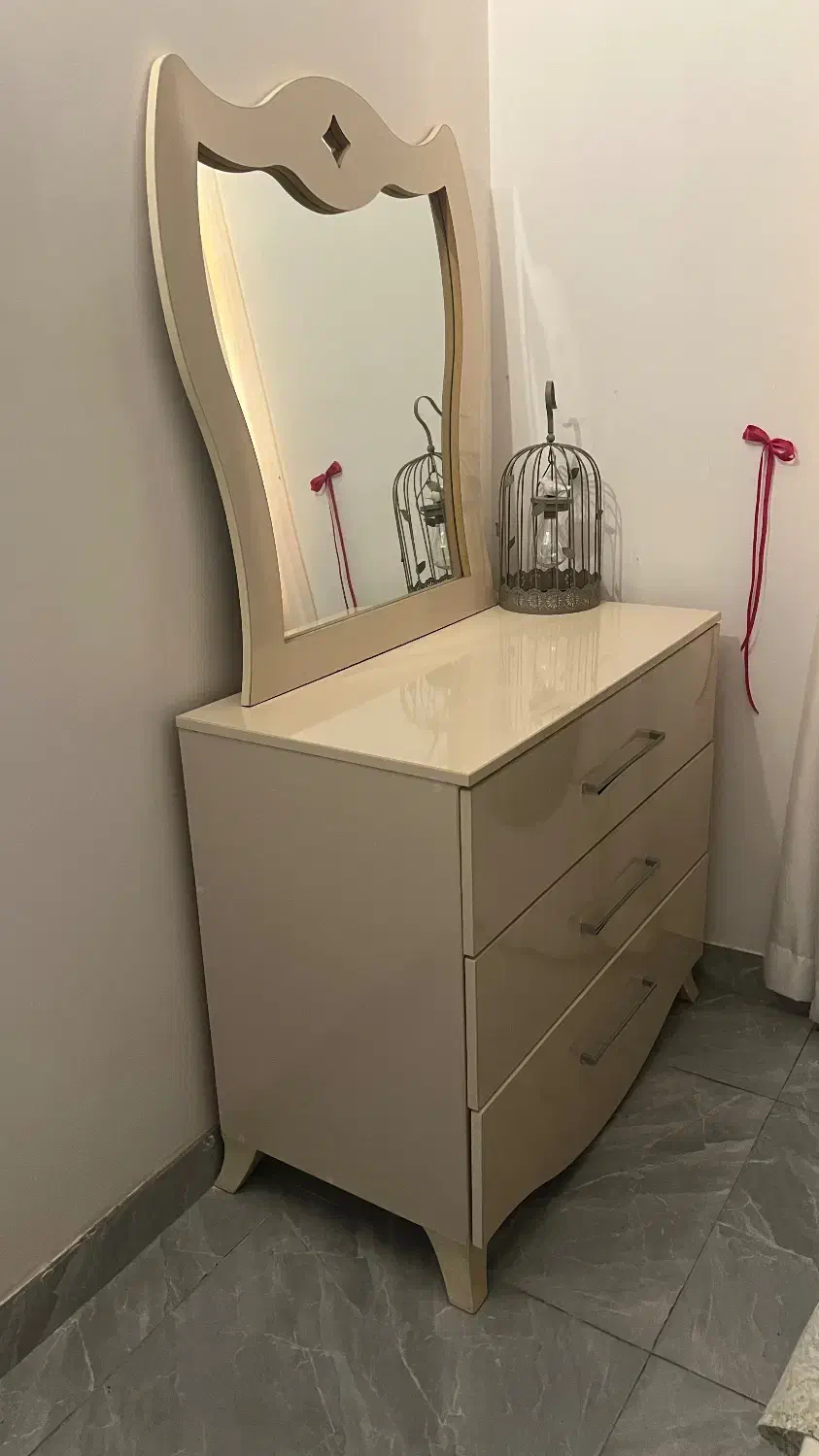 سرویس تختخواب|تخت و سرویس خواب|رشت, کوی یخ|دیوار