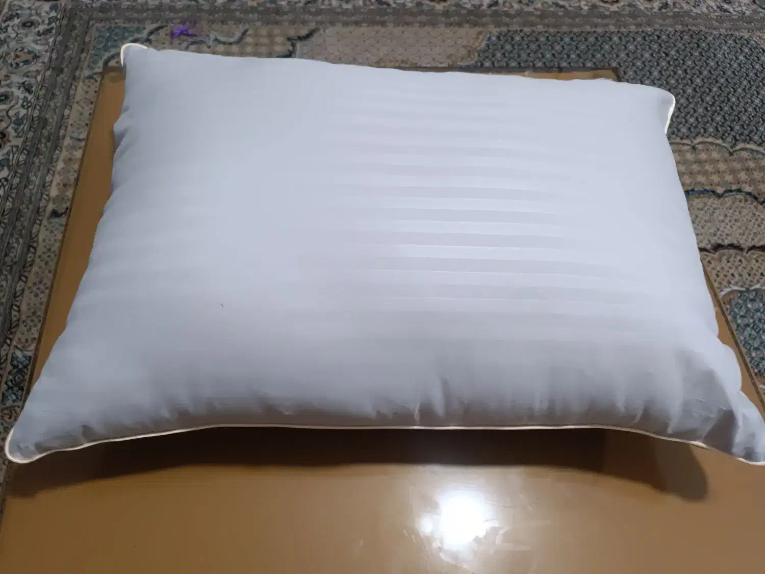 تولید بالشت هتلی مجد|رختخواب، بالش، پتو|مشکیندشت, |دیوار