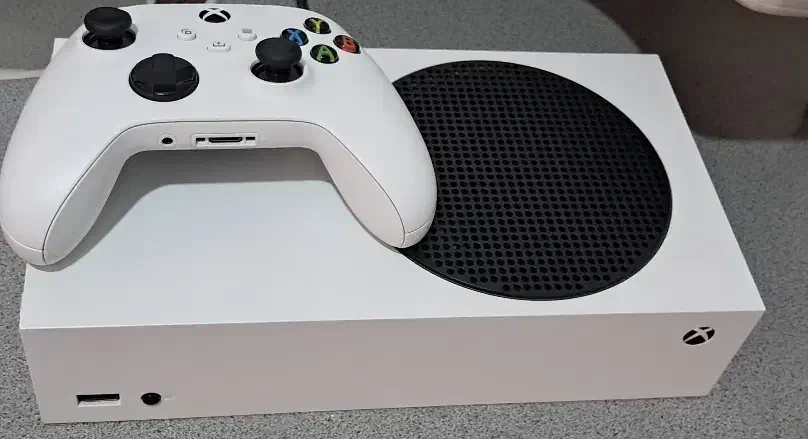 Xbox series s|کنسول، بازی ویدئویی و آنلاین|سیرجان, |دیوار