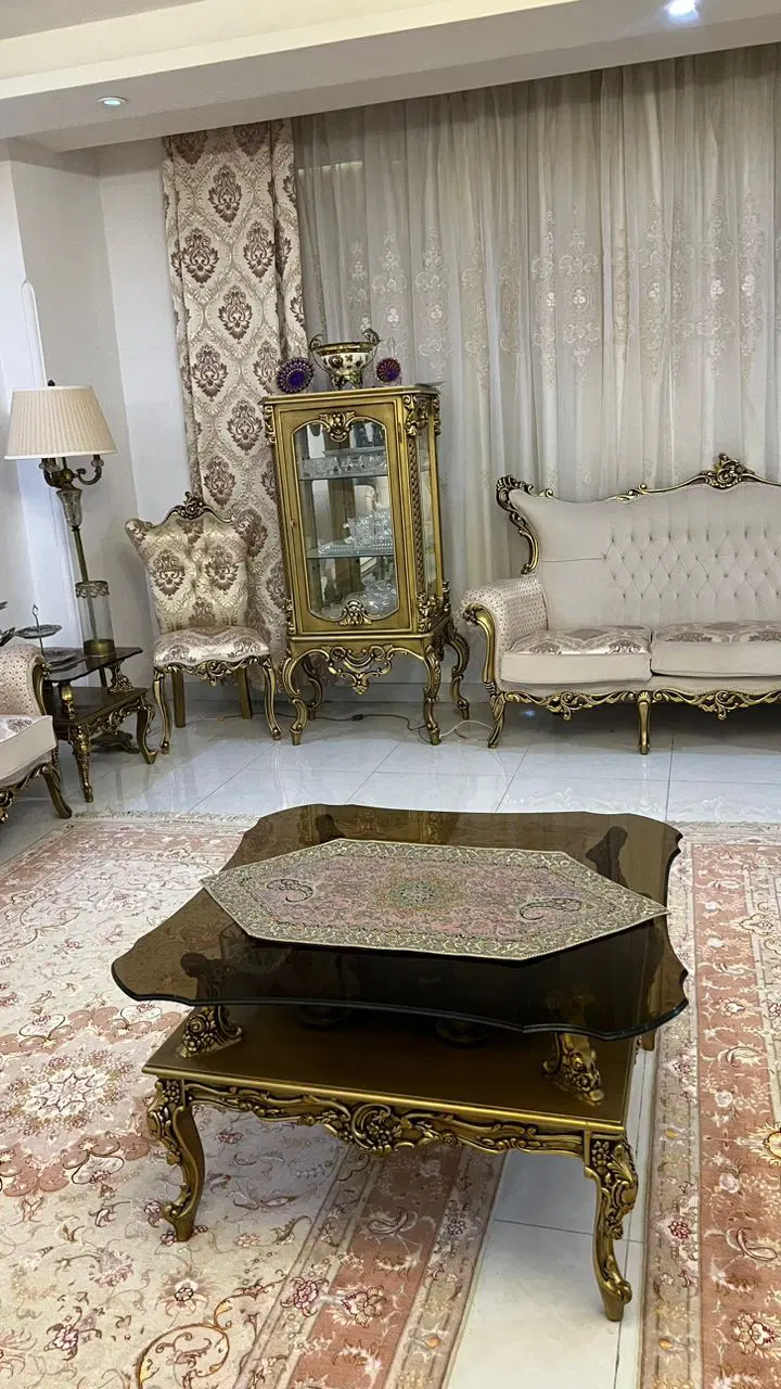 سرویس مبل ۹ نفره ، شزلون و میز ناهارخوری ۶ نفره|مبلمان خانگی و میز عسلی|تهران, سازمان برنامه شمالی|دیوار