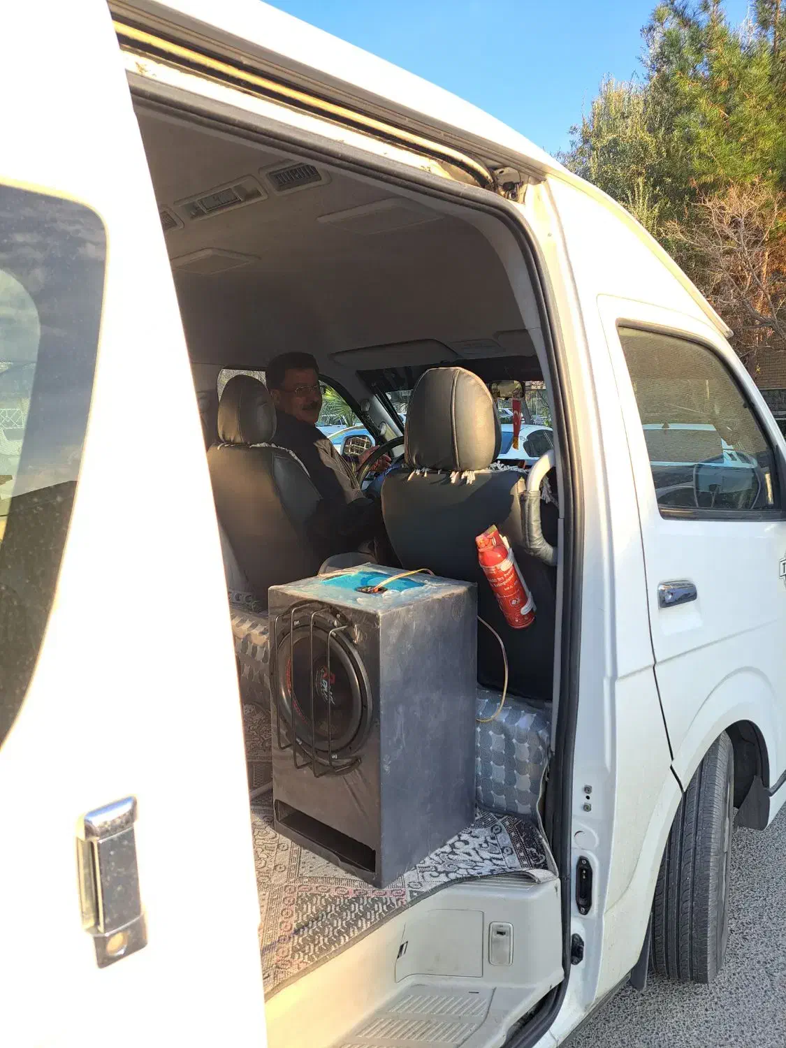 سرویس ون هایس|خدمات حمل و نقل|یزد, |دیوار