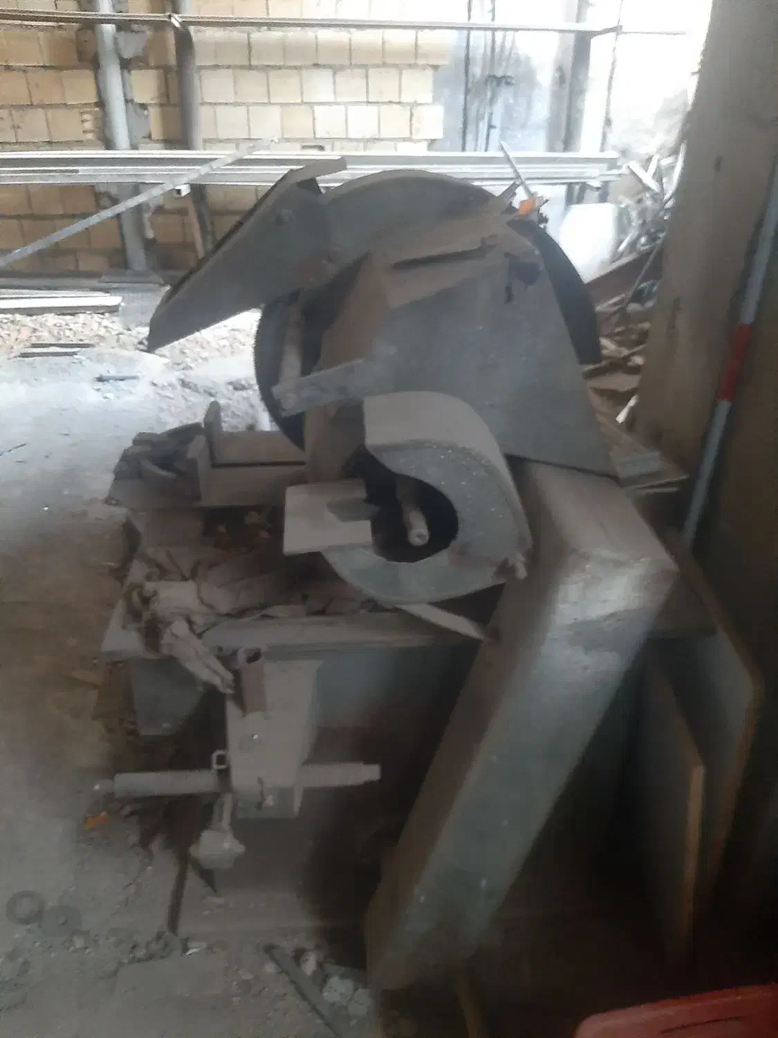 آره آتشی|ابزارآلات|خمینیشهر, |دیوار