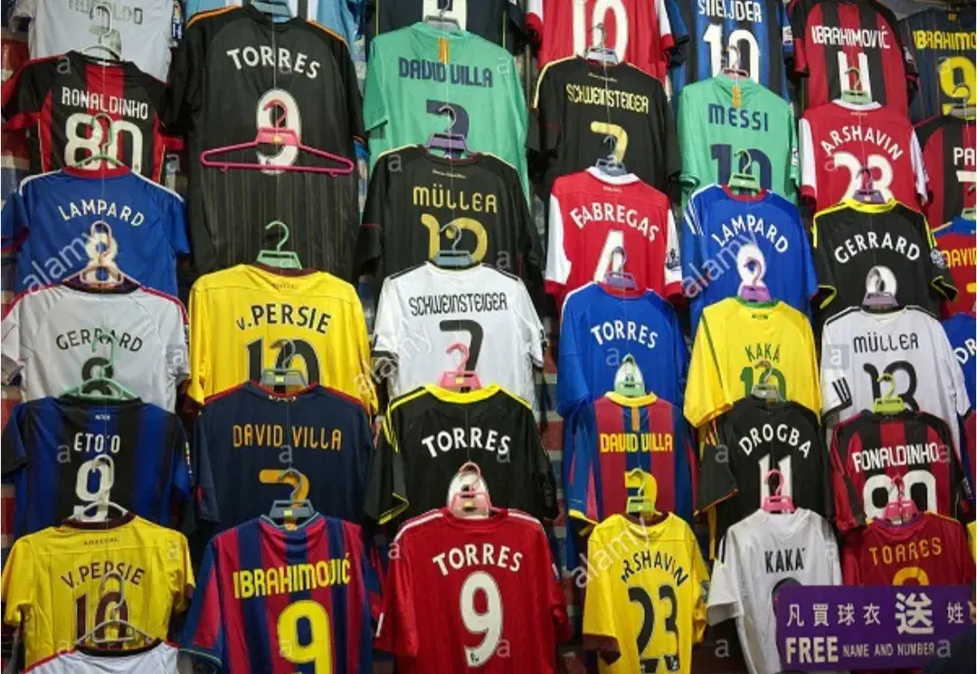 انواع ست پیرهن شورت فوتبالی خارجی و ایرانی|لباس|هشتگرد, شهرک آپادانا|دیوار