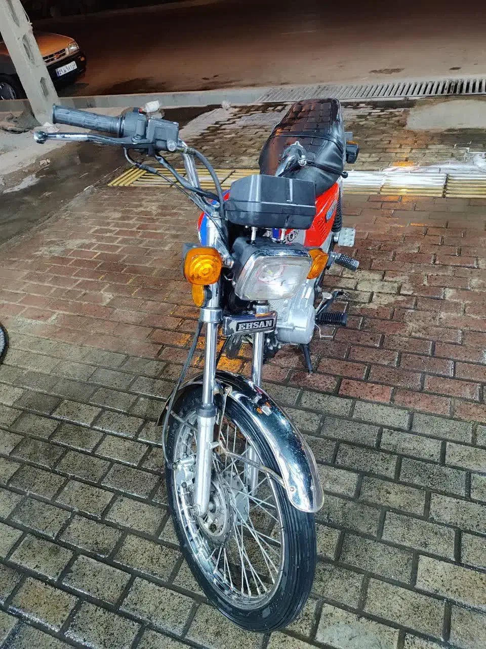 موتور مدل ۸۳ عروسک.معاوضع با مدل بالاتر داریم|موتورسیکلت|فردوس (خراسان), |دیوار