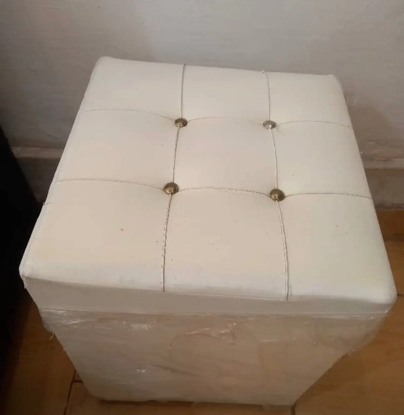 پاف|صندلی و نیمکت|تنکابن, |دیوار