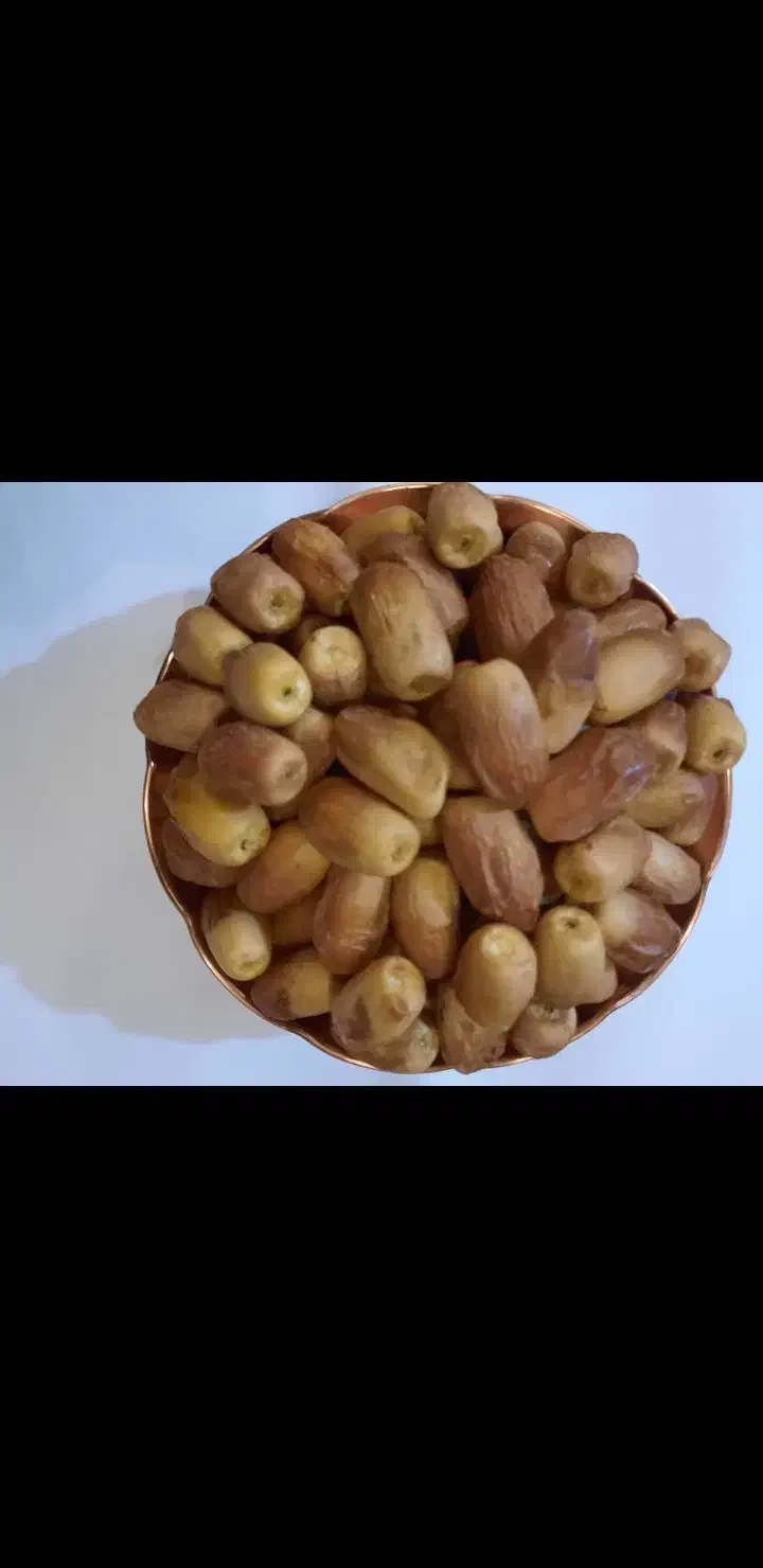 خرما زاهدی سومار غرب کیلو  ۱۵۰ هزار تومن|خوردنی و آشامیدنی|ایوان, |دیوار