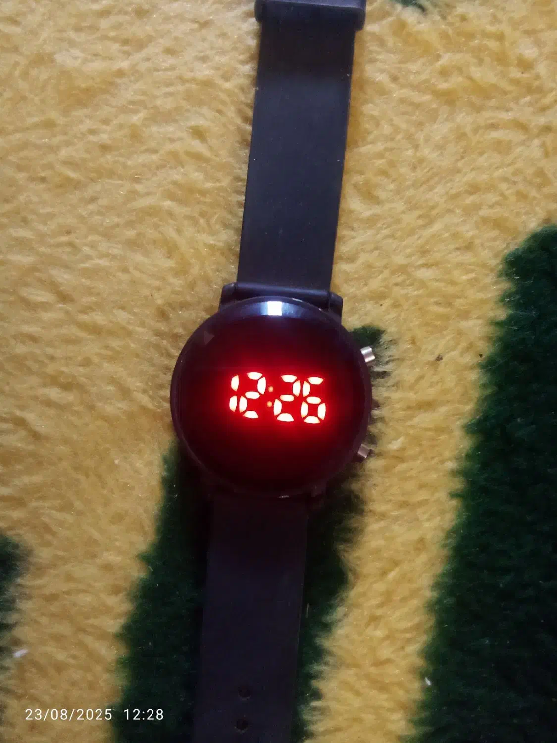 ساعت مچی|ساعت|بیرجند, |دیوار