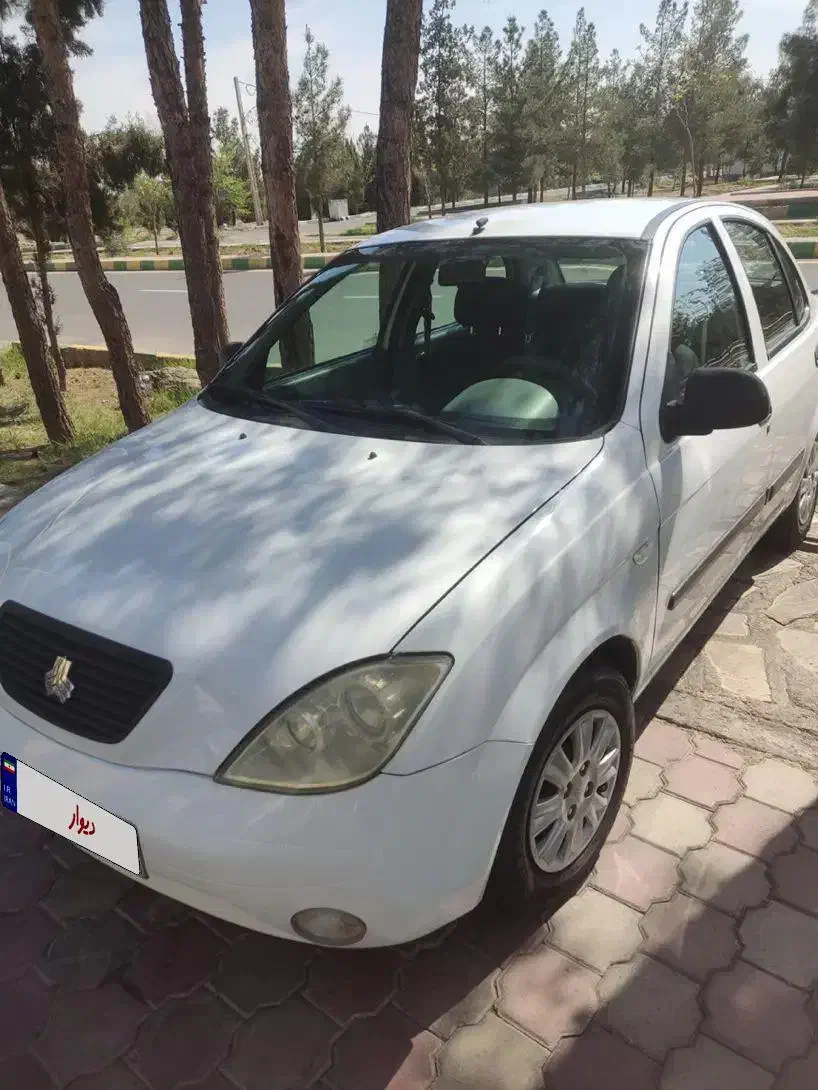 تیبا سفید|خودرو سواری و وانت|کاشان, راوند|دیوار