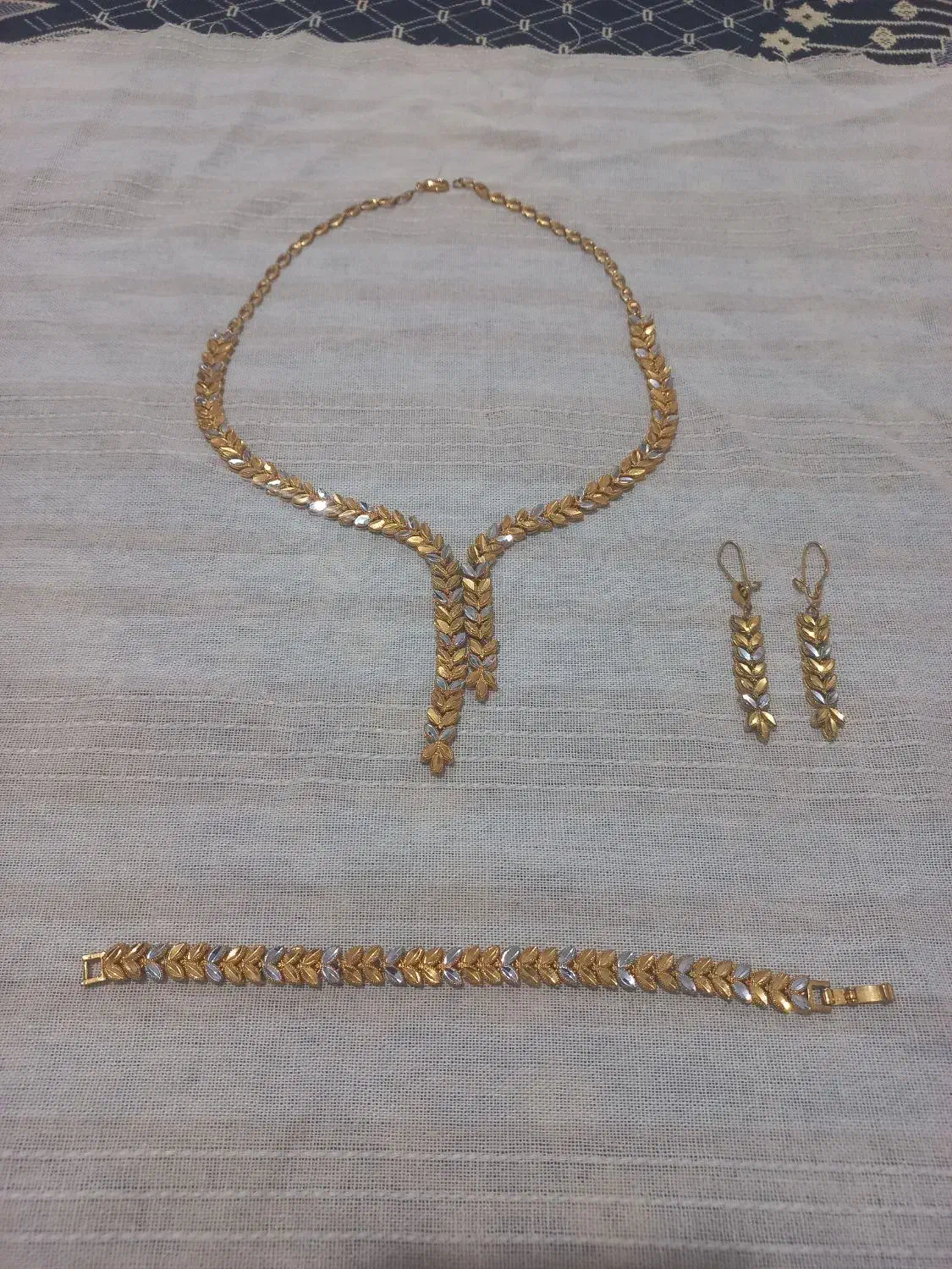 سرویس گندمی|بدلیجات|بروجرد, |دیوار