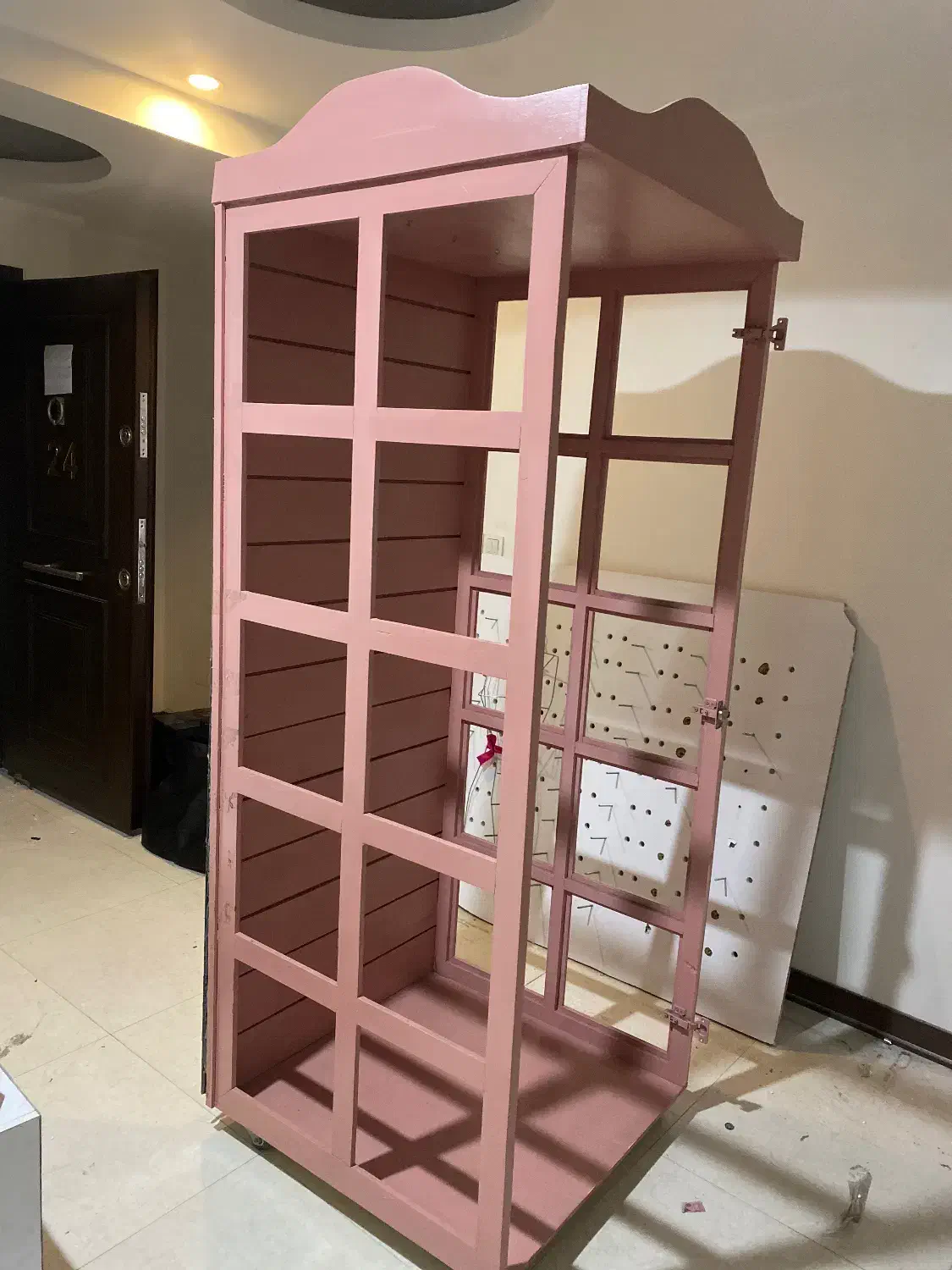 دکور باجه تافن|بوفه، ویترین، کنسول|رشت, لاکانی|دیوار