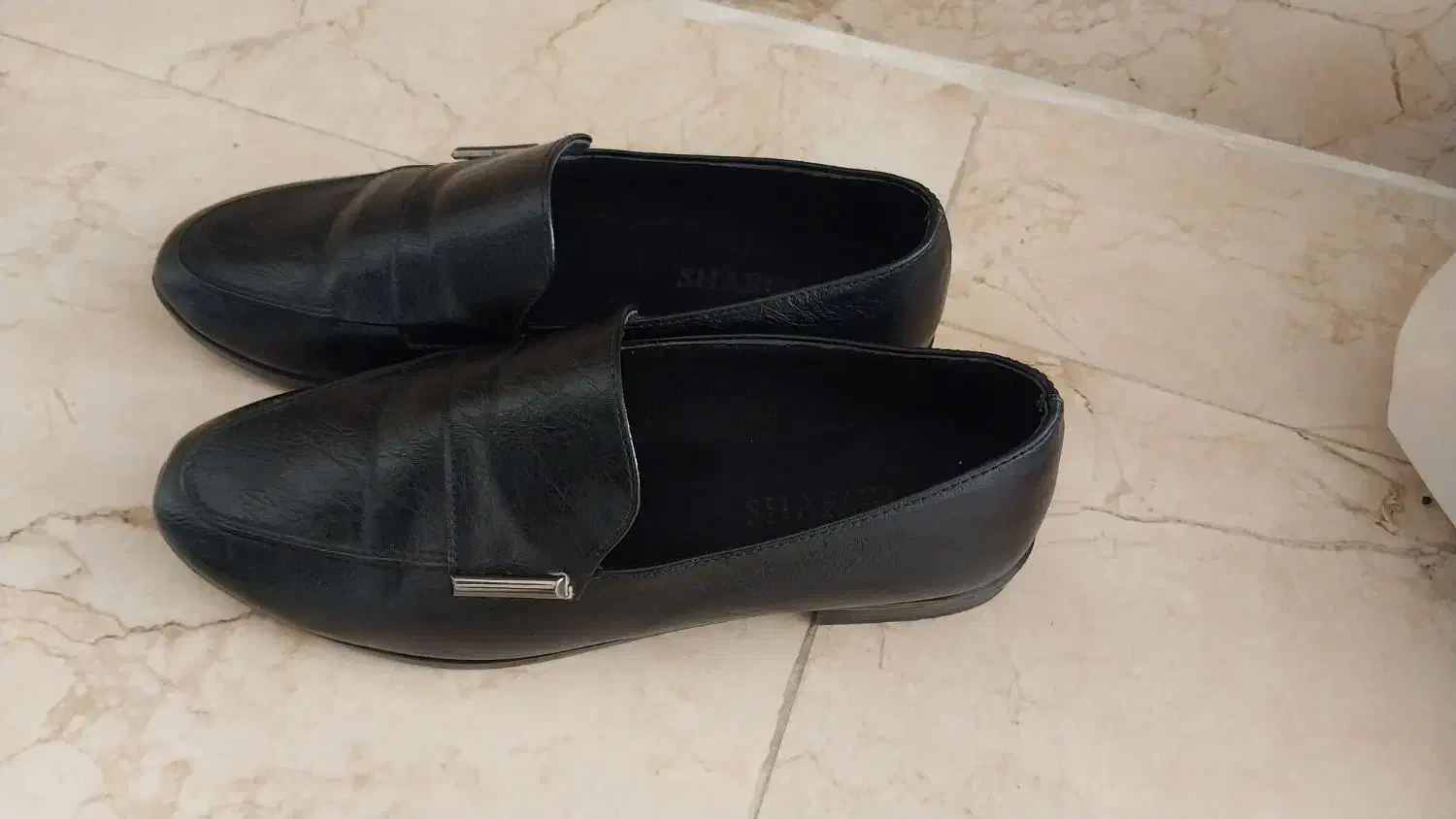 کفش کالج|کیف، کفش، کمربند|آبیک, |دیوار