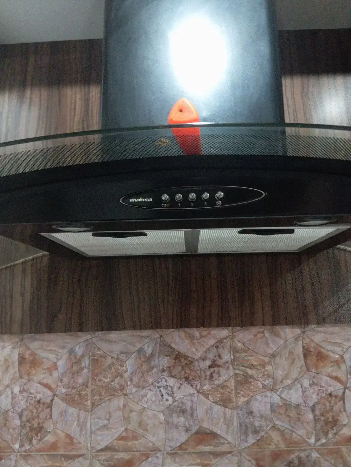 هود و آینه ایستاده ساعت ایستاده|هود|دیواندره, |دیوار