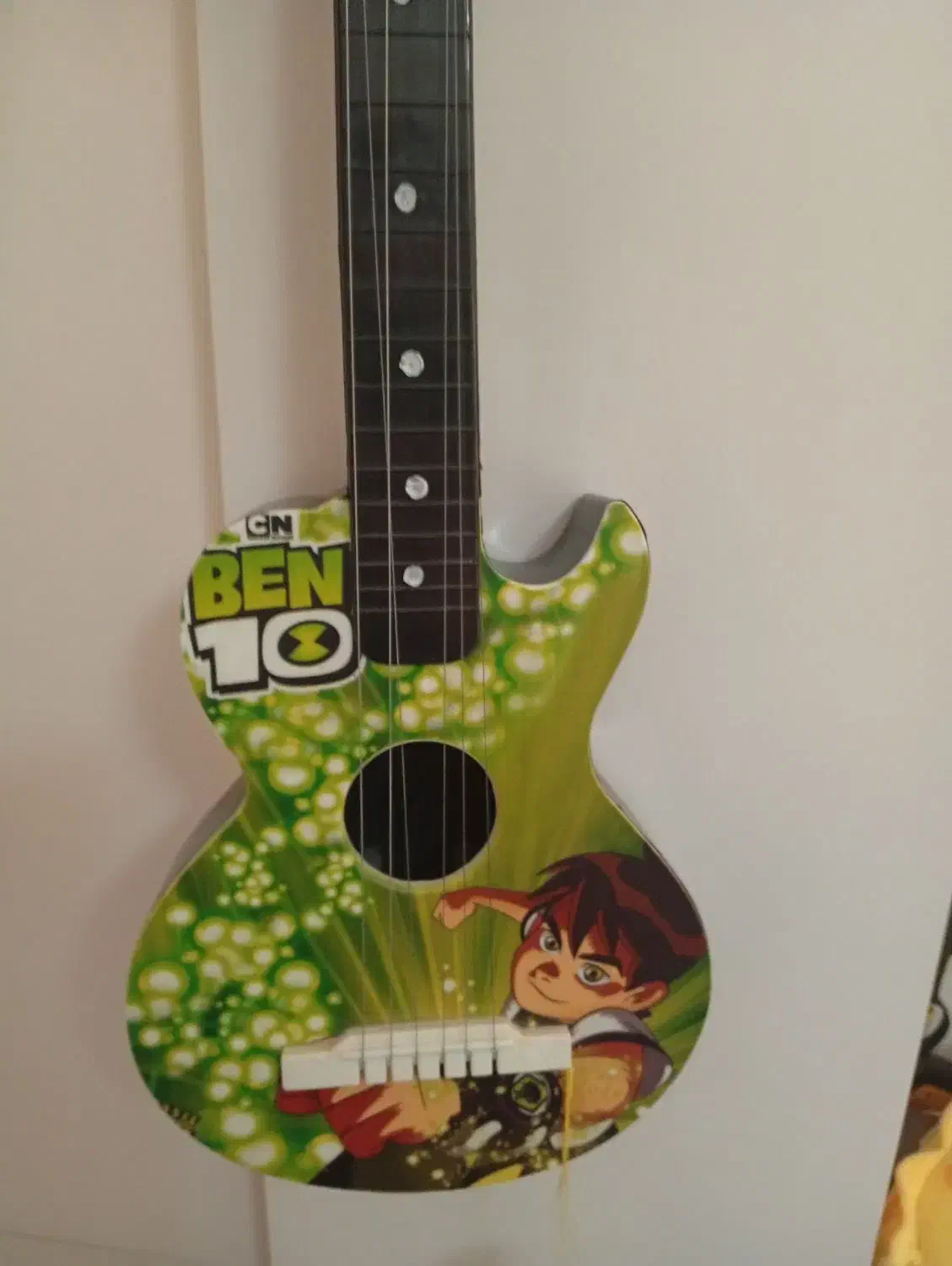 گیتار|گیتار، بیس، امپلیفایر|بابل, |دیوار