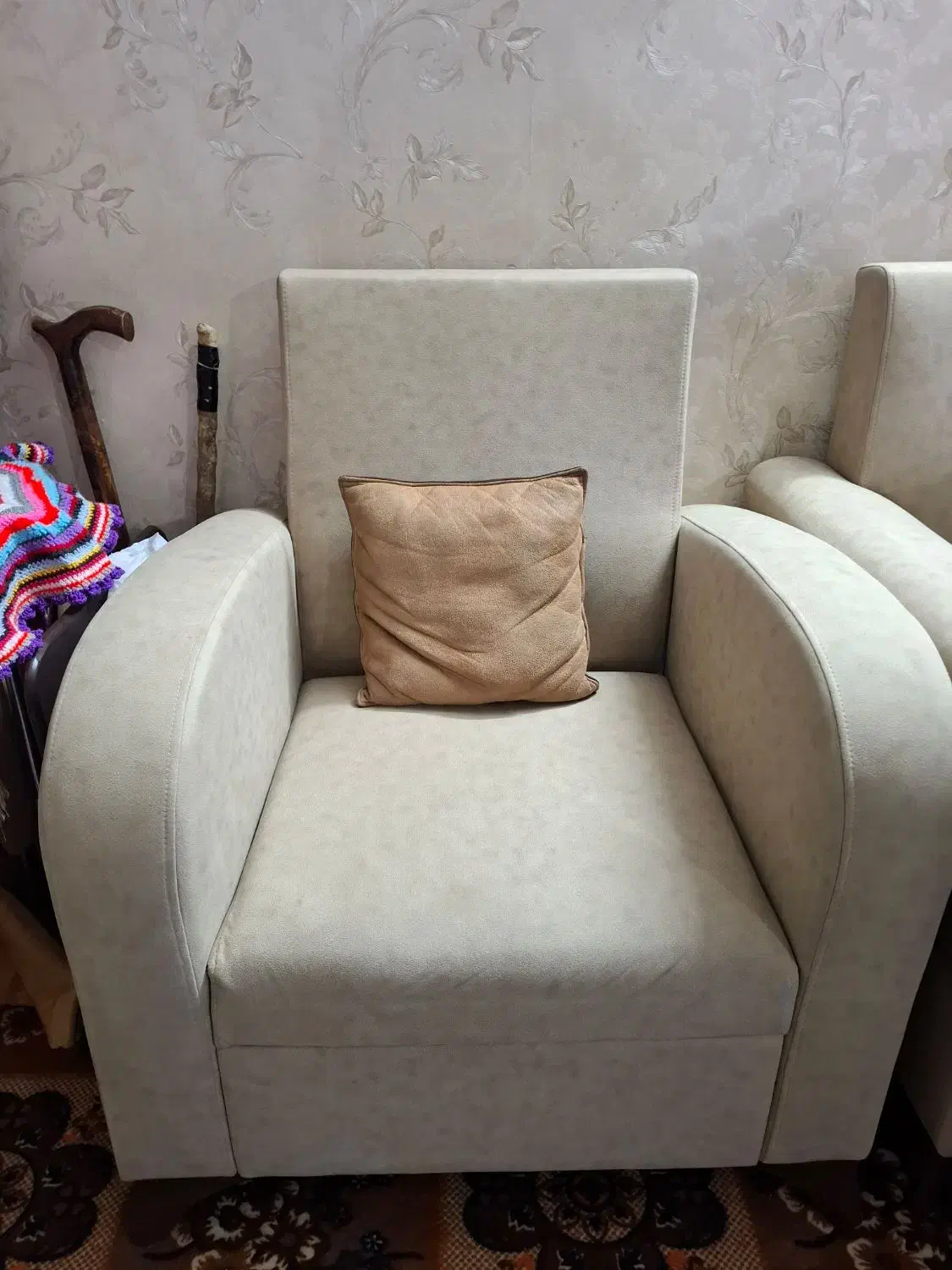 مبل ۷ نفره خیلی تمیز|مبلمان خانگی و میز عسلی|رباط‌کریم, مسکن مهر آبشناسان|دیوار