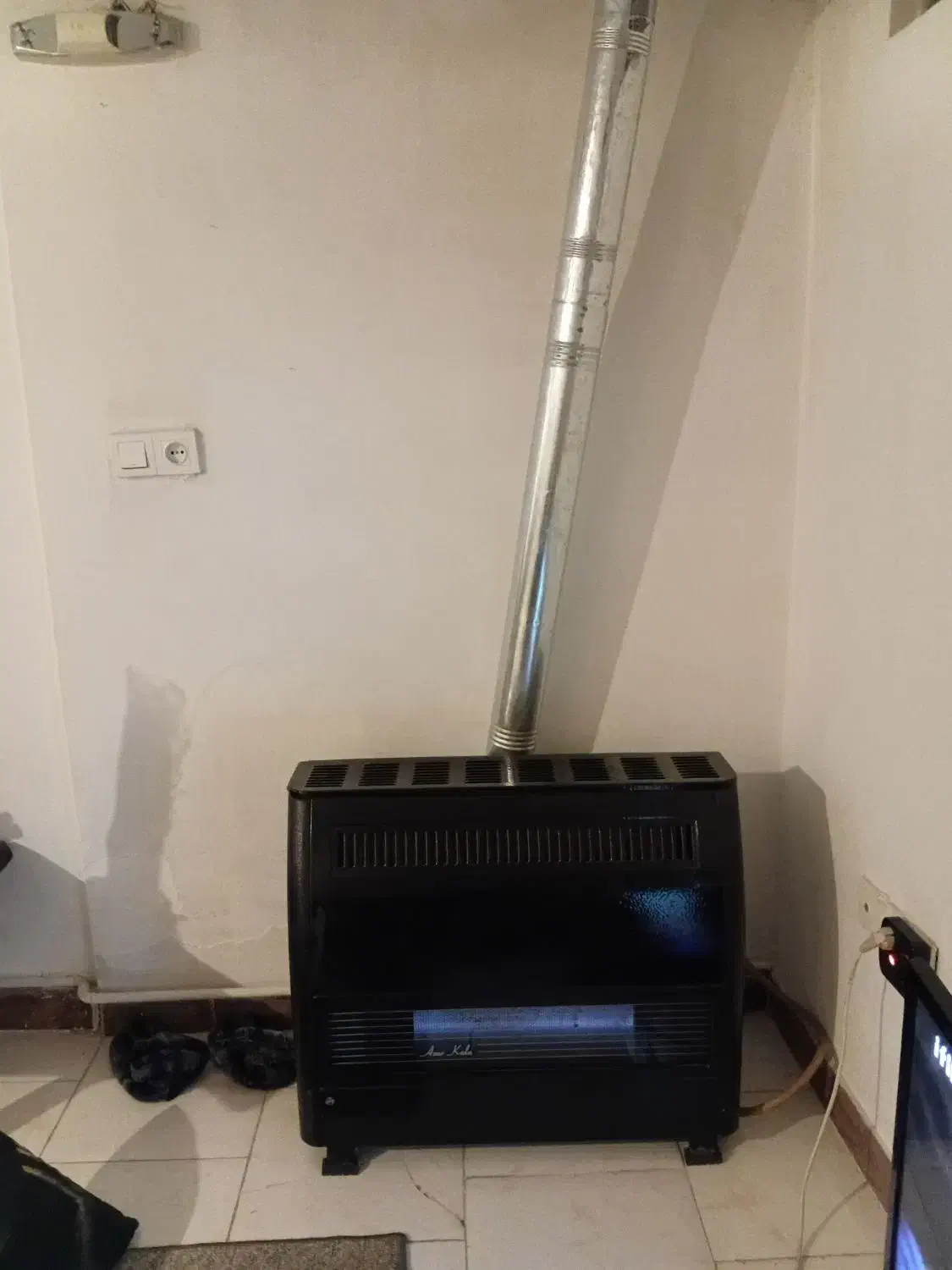 به علت جابجایی خونه|بخاری، هیتر، شومینه|پل سفید, |دیوار