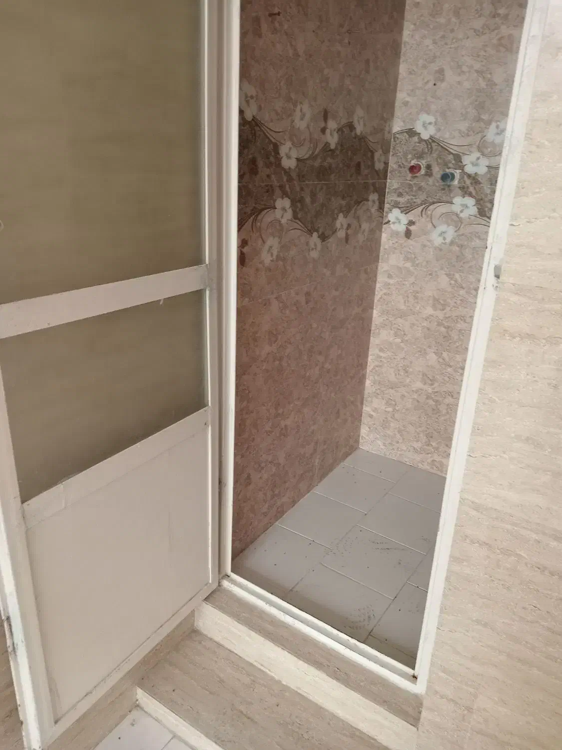 اجاره مغازه داخل کوچه|اجارهٔ مغازه و غرفه|رباطکریم, رباطکریم|دیوار