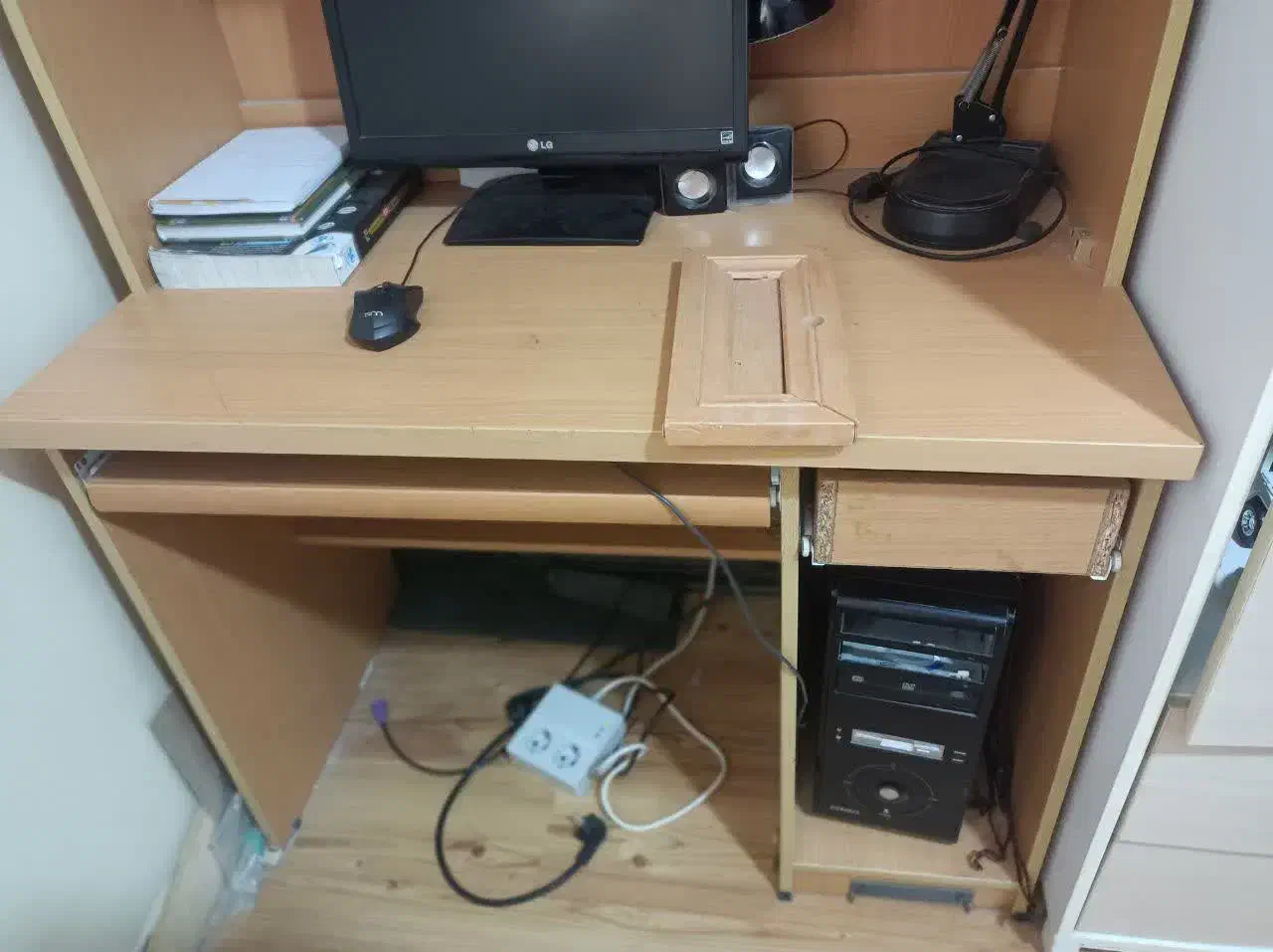 کتابخانه میز کامپیوتر|کتابخانه، شلف، قفسه‌های دیواری|تهران, آذربایجان|دیوار