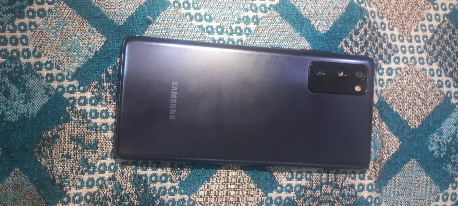 گلکسی اس ۲۰ اف ای 5g رم ۸ حافظه ۱۲۸ گیگ|موبایل|شیراز, فرهنگیان|دیوار