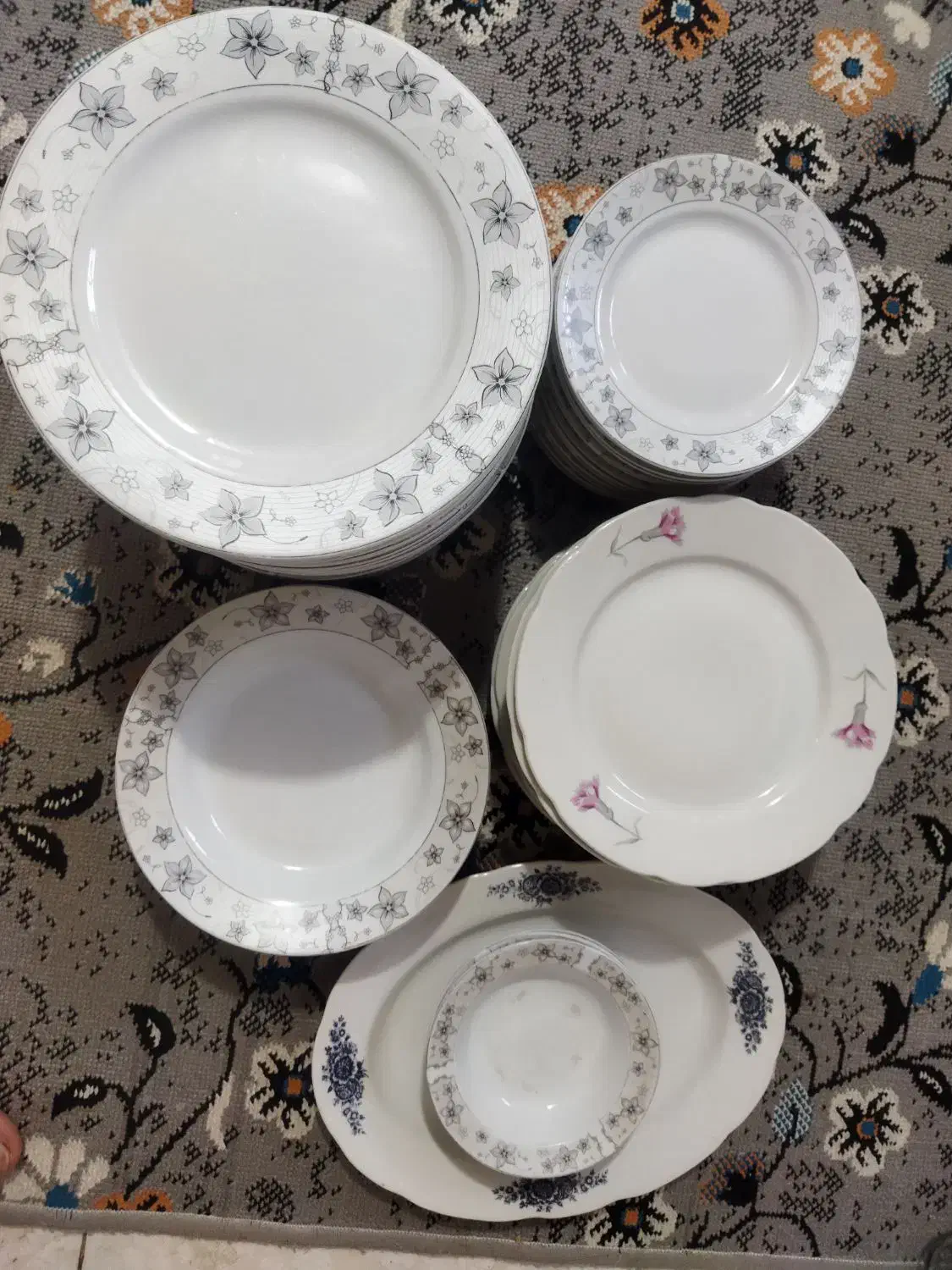 چینی درهم دو نوع|ظروف سرو و پذیرایی|مریوان, |دیوار