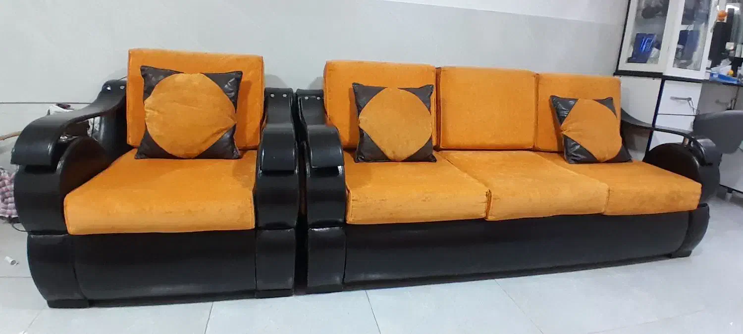 مبل ۷ نفره راحتی در حد نو|مبلمان خانگی و میز عسلی|بوکان, |دیوار