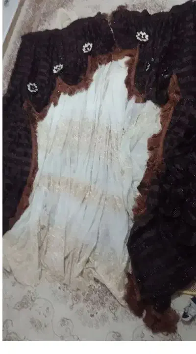 پرده پذیرای|پرده، رانر، رومیزی|رشت, عینک|دیوار