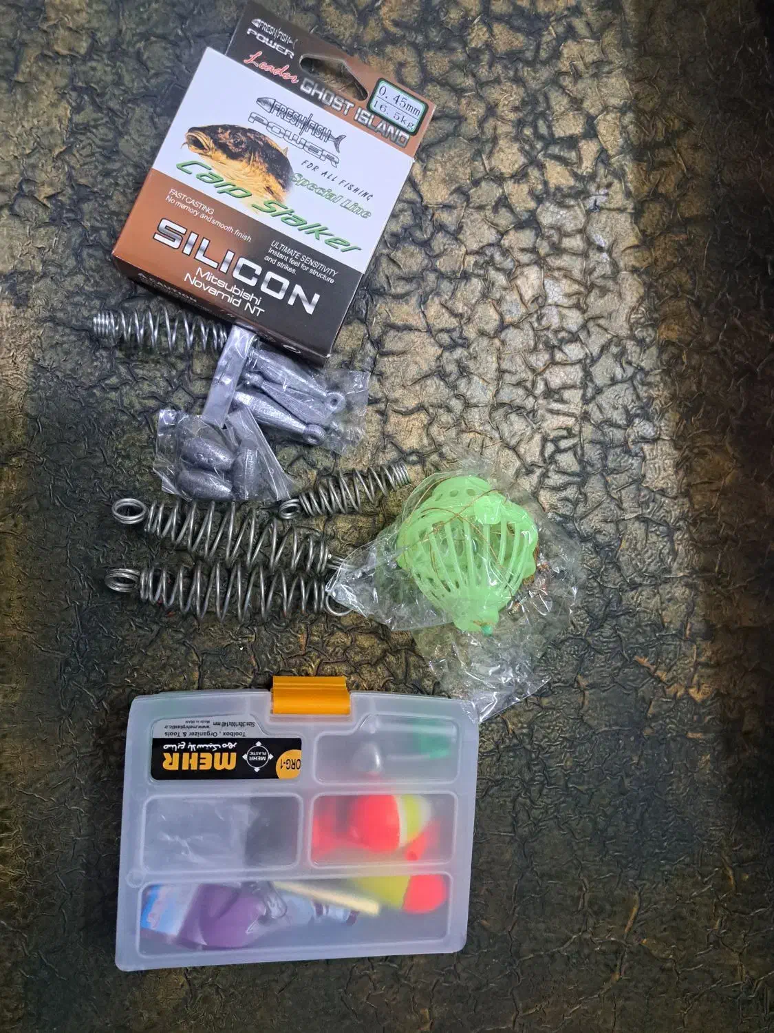 لنسر ماهیگیری با لوازم|ماهیگیری|اصفهان, کساره|دیوار