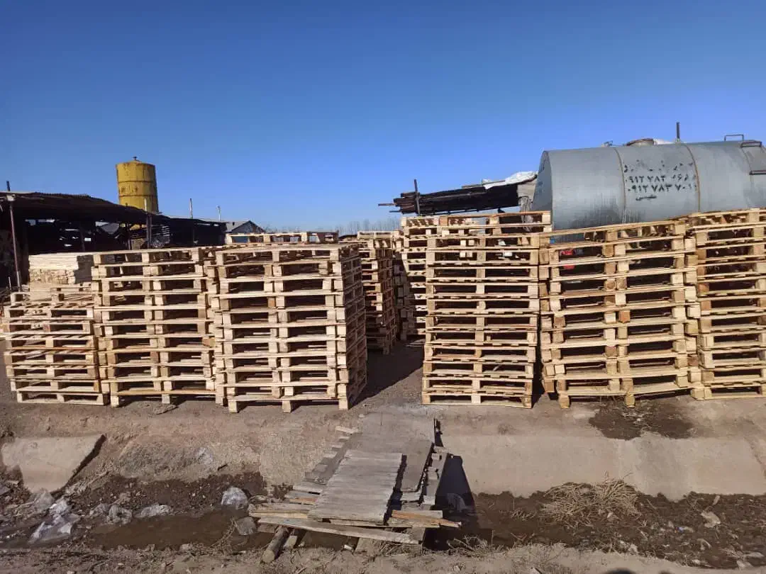 پالت دسته دوم و نو چوبی و پلاستیکی چهارتراش تخته|فعالیت داوطلبانه|قزوین, |دیوار