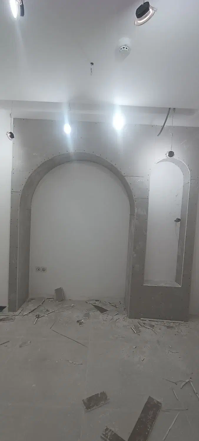 شاگرد کناف سقف کاذب|استخدام معماری، عمران و ساختمانی|قم, چهل درخت‎|دیوار