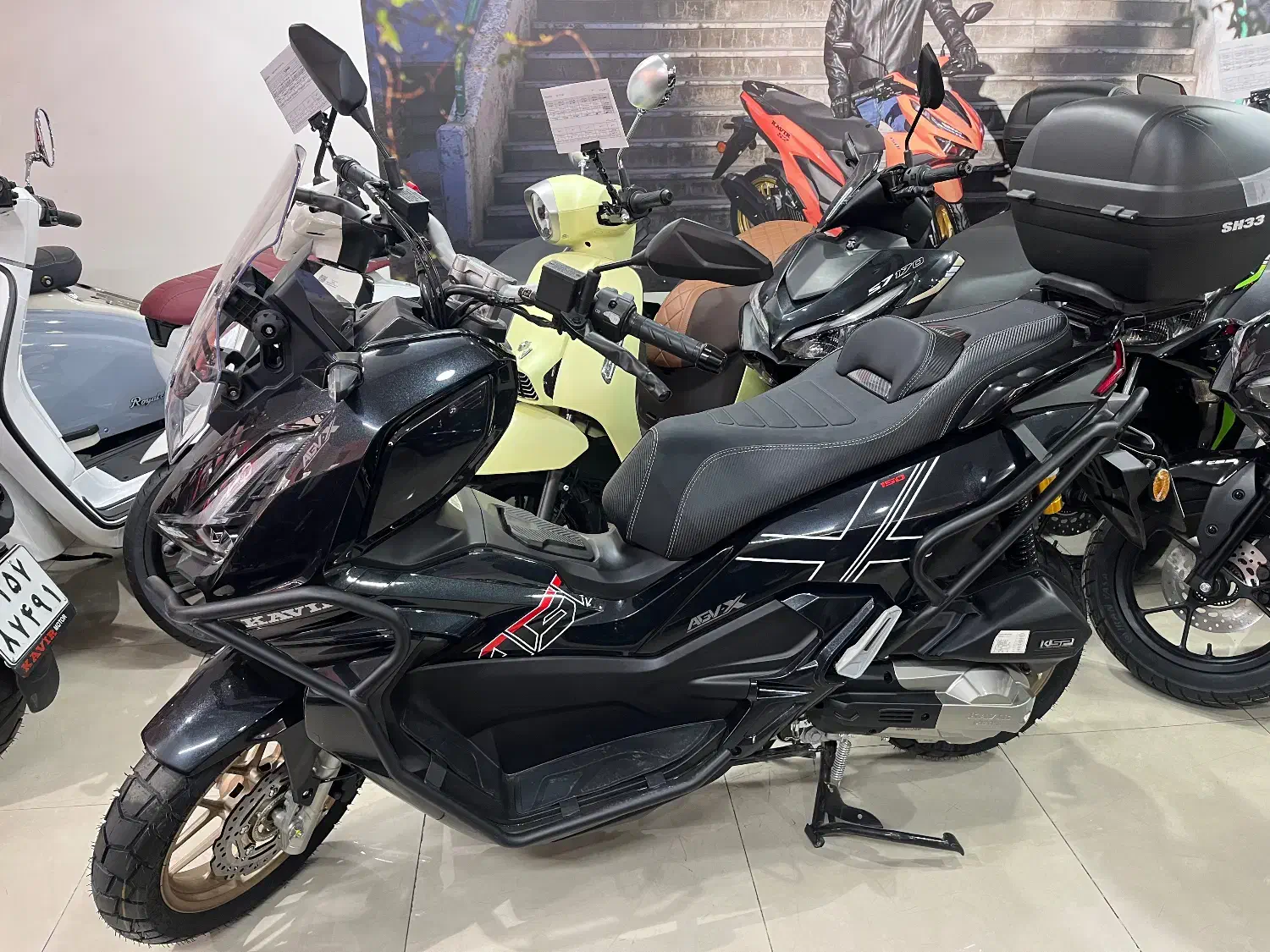 AGV|موتورسیکلت|تهران, استخر|دیوار