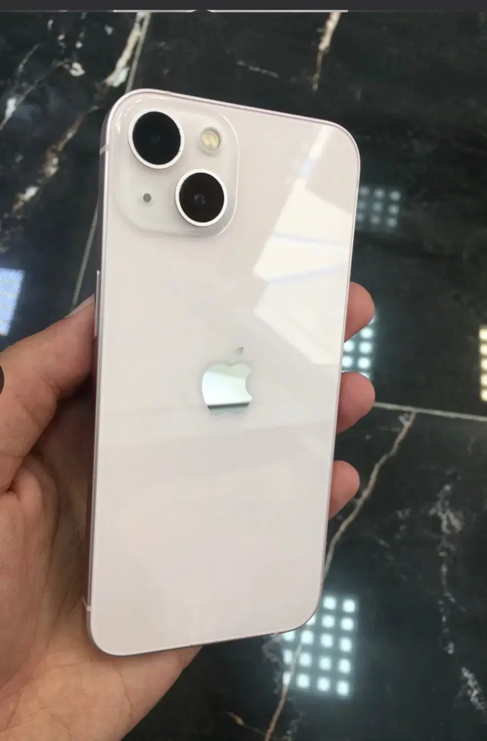 iPhone 13 normal 256|موبایل|قم, چهل درخت‎|دیوار