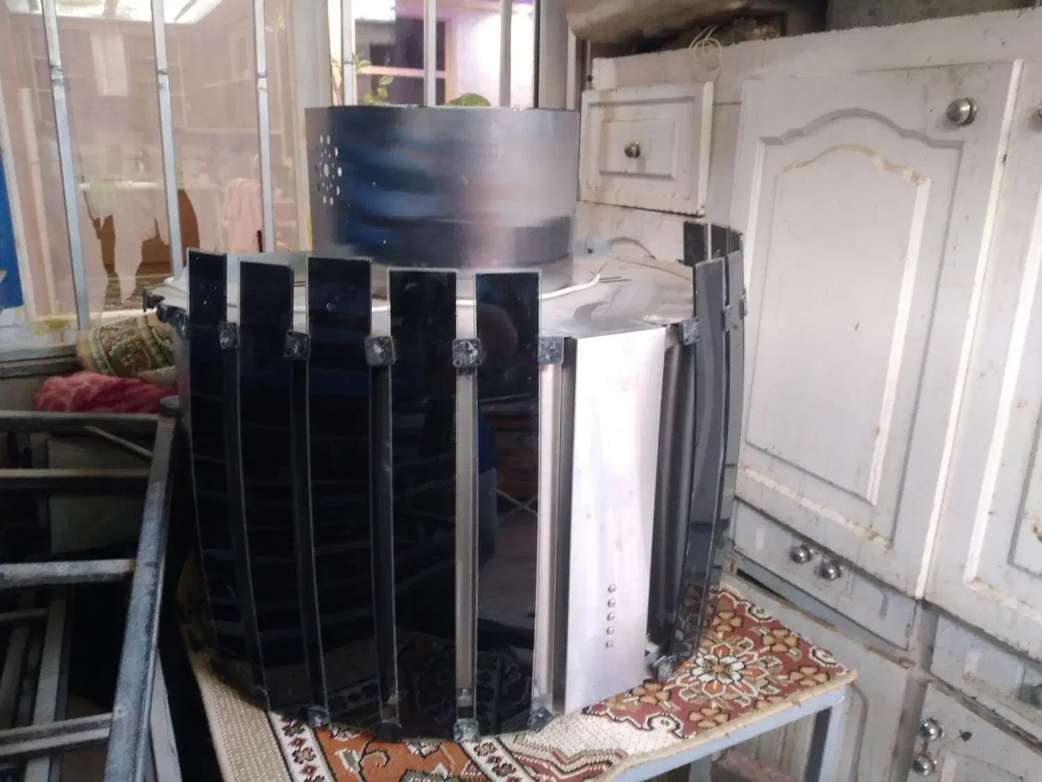 هودشومینهایکن|هود|بیجار, |دیوار