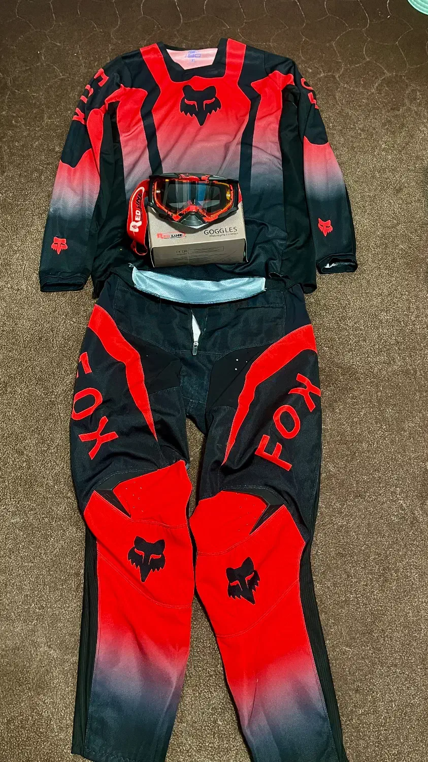 لباس موتورکراس فوکس و عینک ردلاین سالم|لباس|رامسر, |دیوار