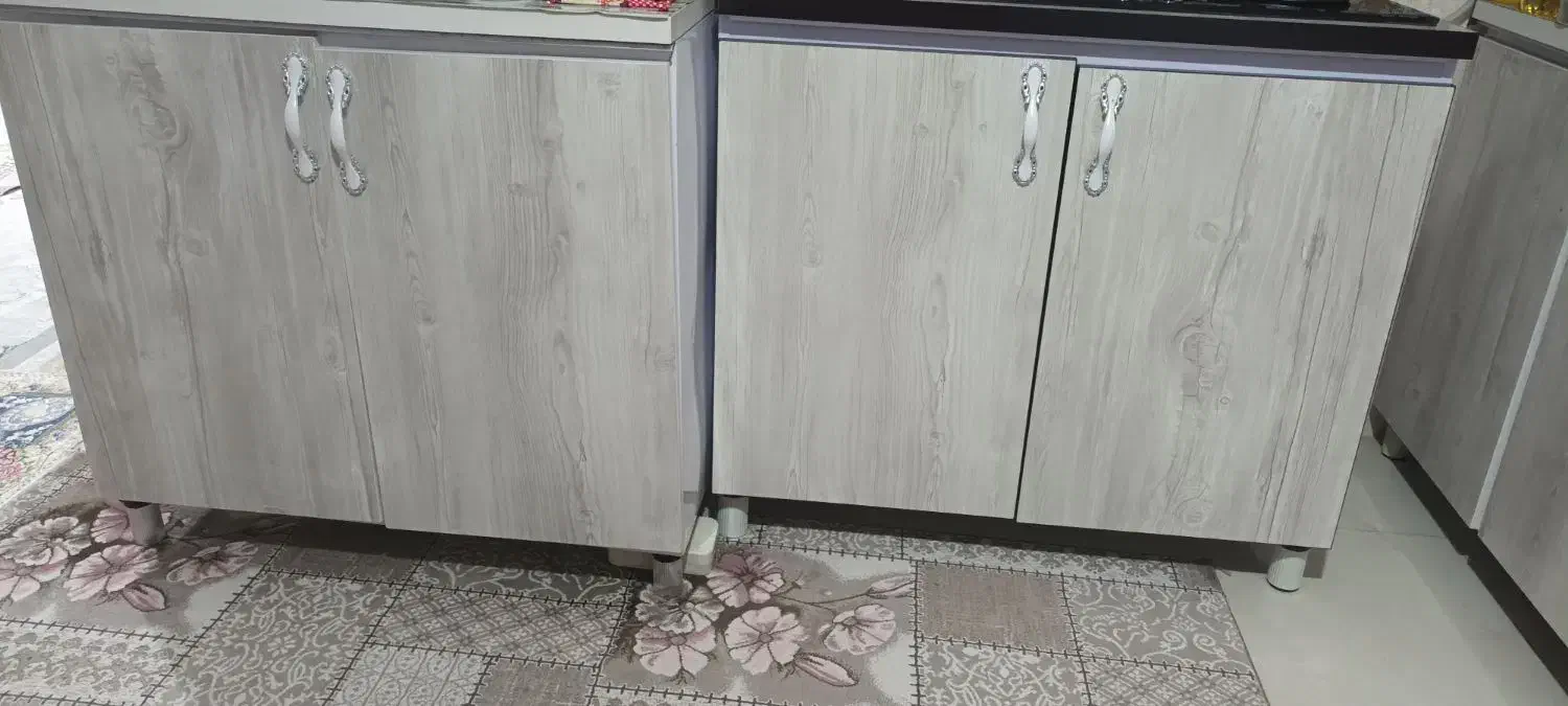 کابینت واقعا تمیز و عالی|مصالح و تجهیزات ساختمان|الوند, |دیوار