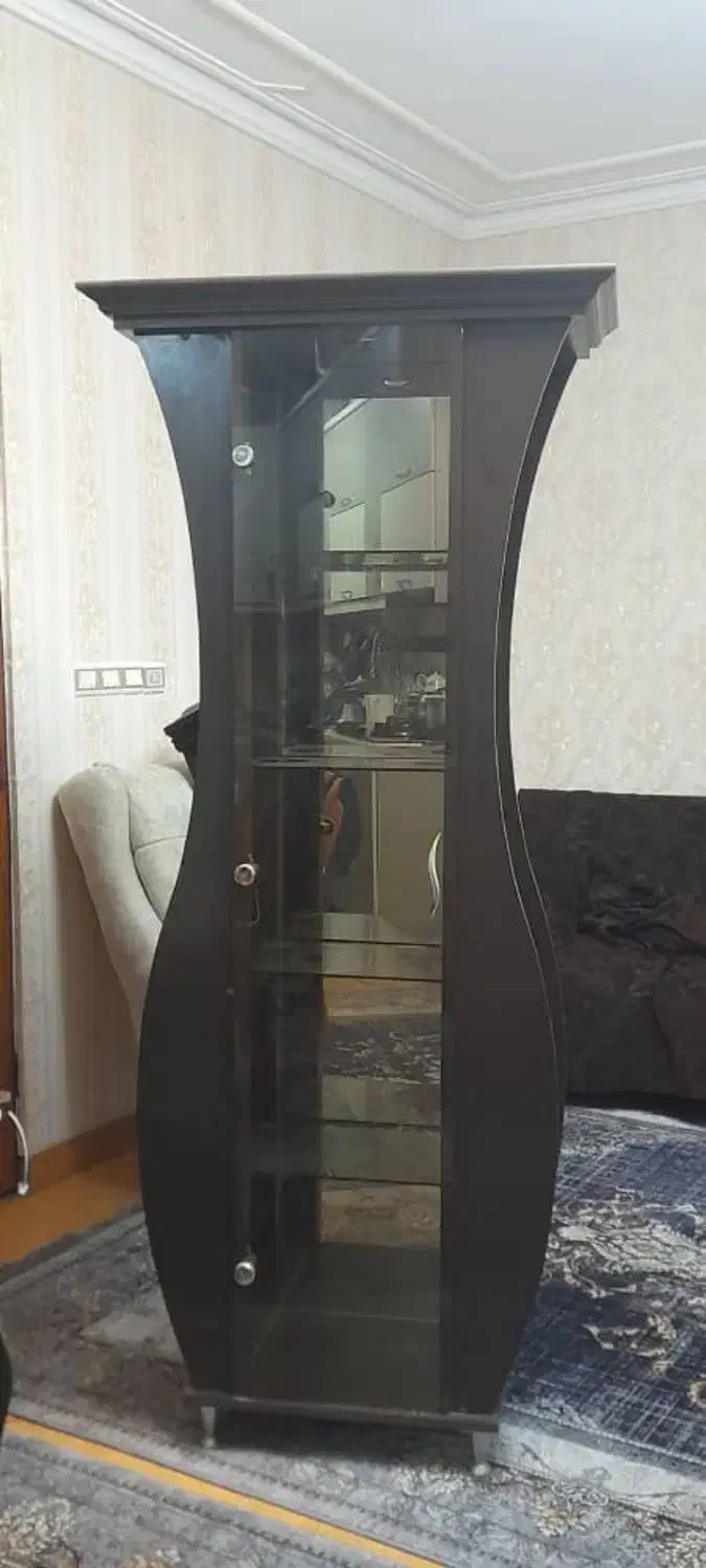 کمد|جاکفشی، کمد، دراور|رشت, حمیدیان|دیوار