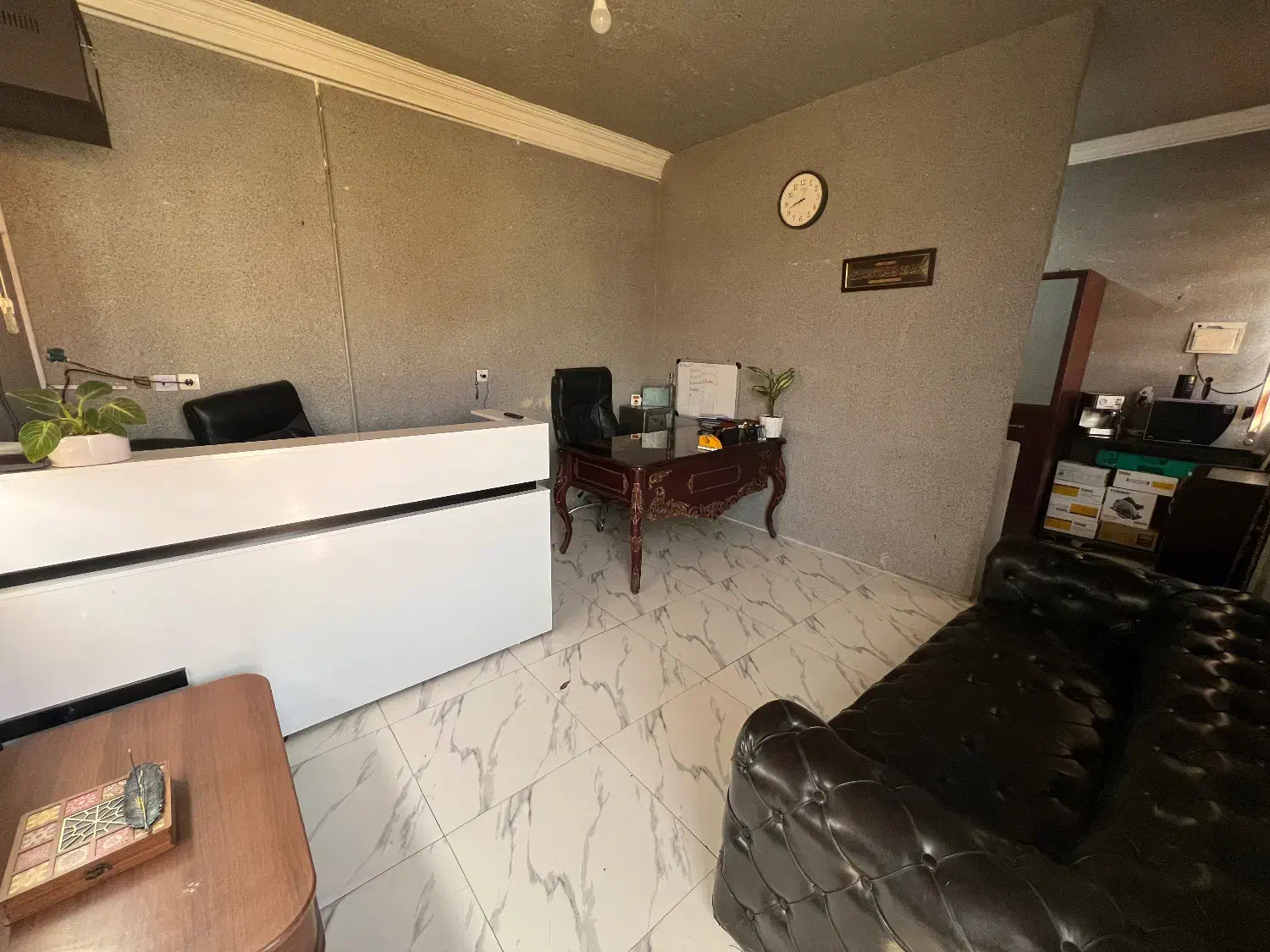 منشی خانم جهت کار در دفتر انبار در شوراباد|استخدام اداری و مدیریت|کهریزک, |دیوار