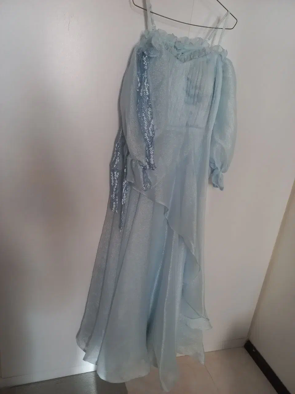 لباس مجلسی|لباس|پردیس, فاز ۲|دیوار