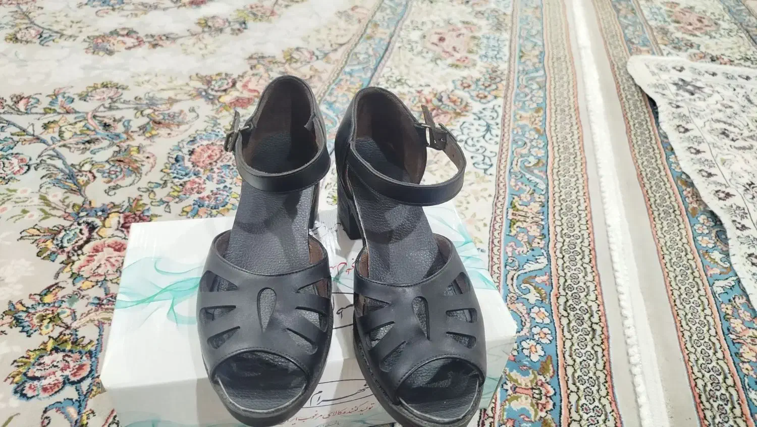 کفش زنانه|کیف، کفش، کمربند|دورود, |دیوار