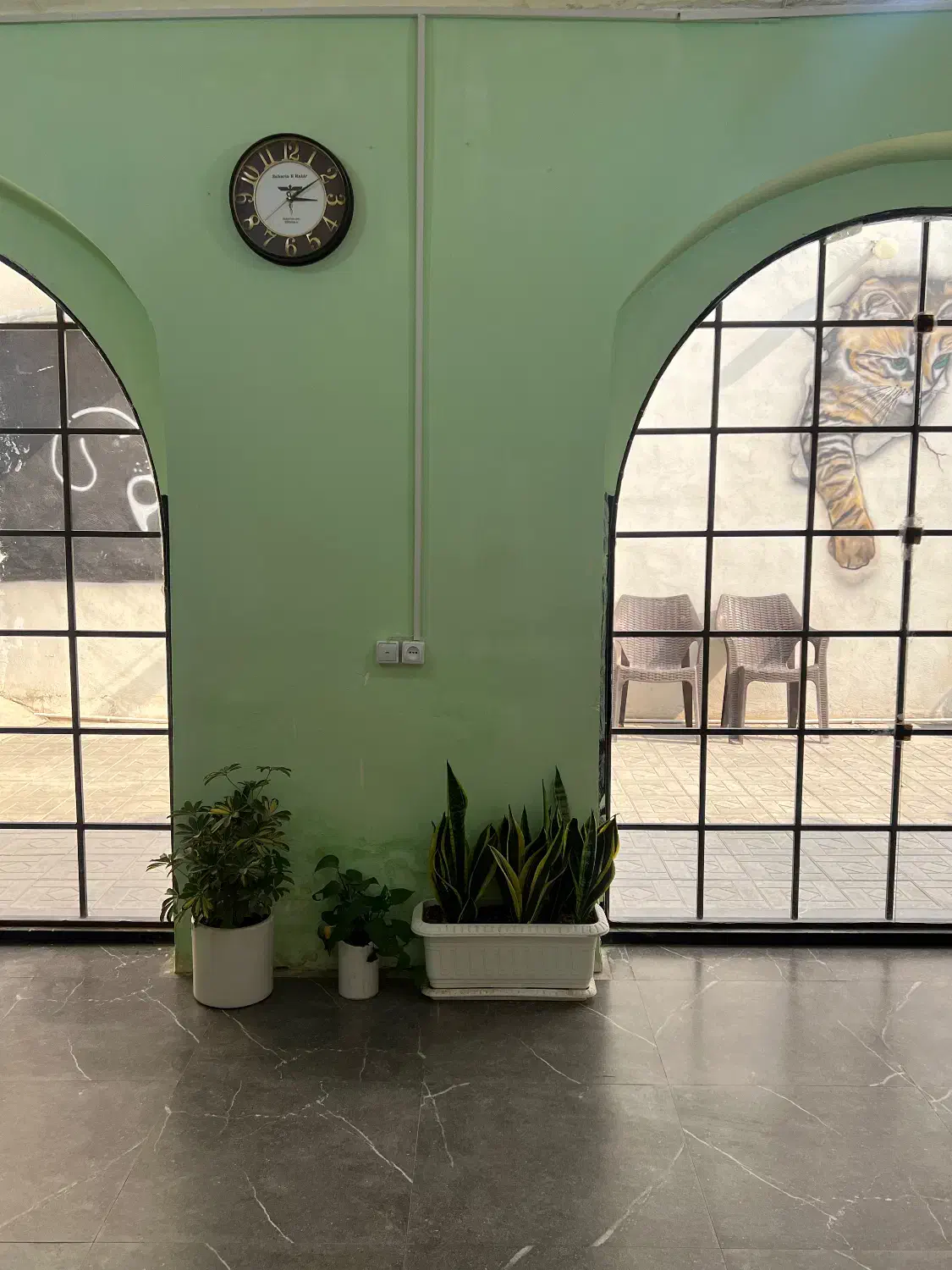 استخدام منشی کلینیک دامپزشکی|استخدام اداری و مدیریت|سیرجان, |دیوار