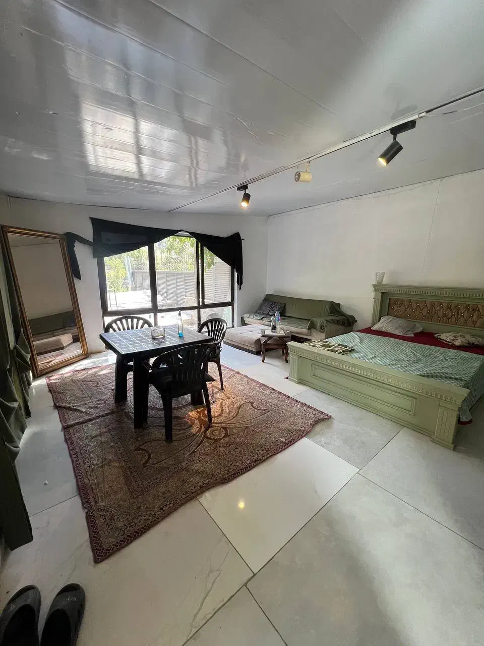 خانم تمام وقت  اقامتگاه بومگردی|استخدام اداری و مدیریت|تهران, دروازه شمیران|دیوار