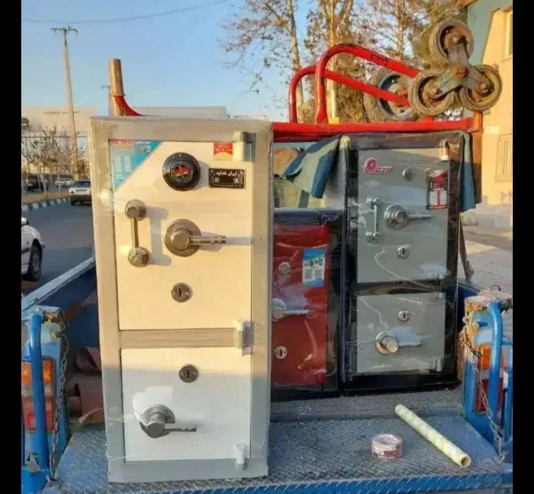 گاوصندوق ۲۵۰kmm|ابزارآلات|یزد, |دیوار