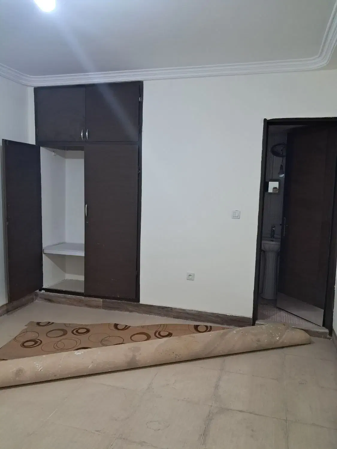 فروش طبق ویلایی ۲۰۰ متری سه خوابه مسترروم|فروش آپارتمان|صدرا-فارس, فاز ۱|دیوار