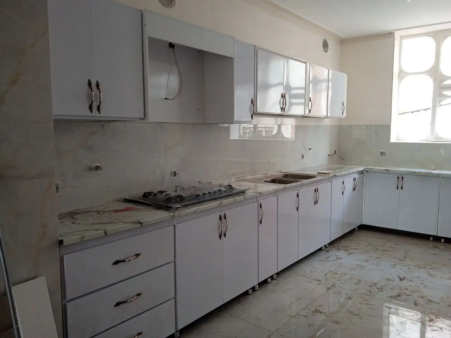 طراحی و ساخت انواع کابینت فلز|خدمات پیشه و مهارت|شیراز, نصرآباد|دیوار