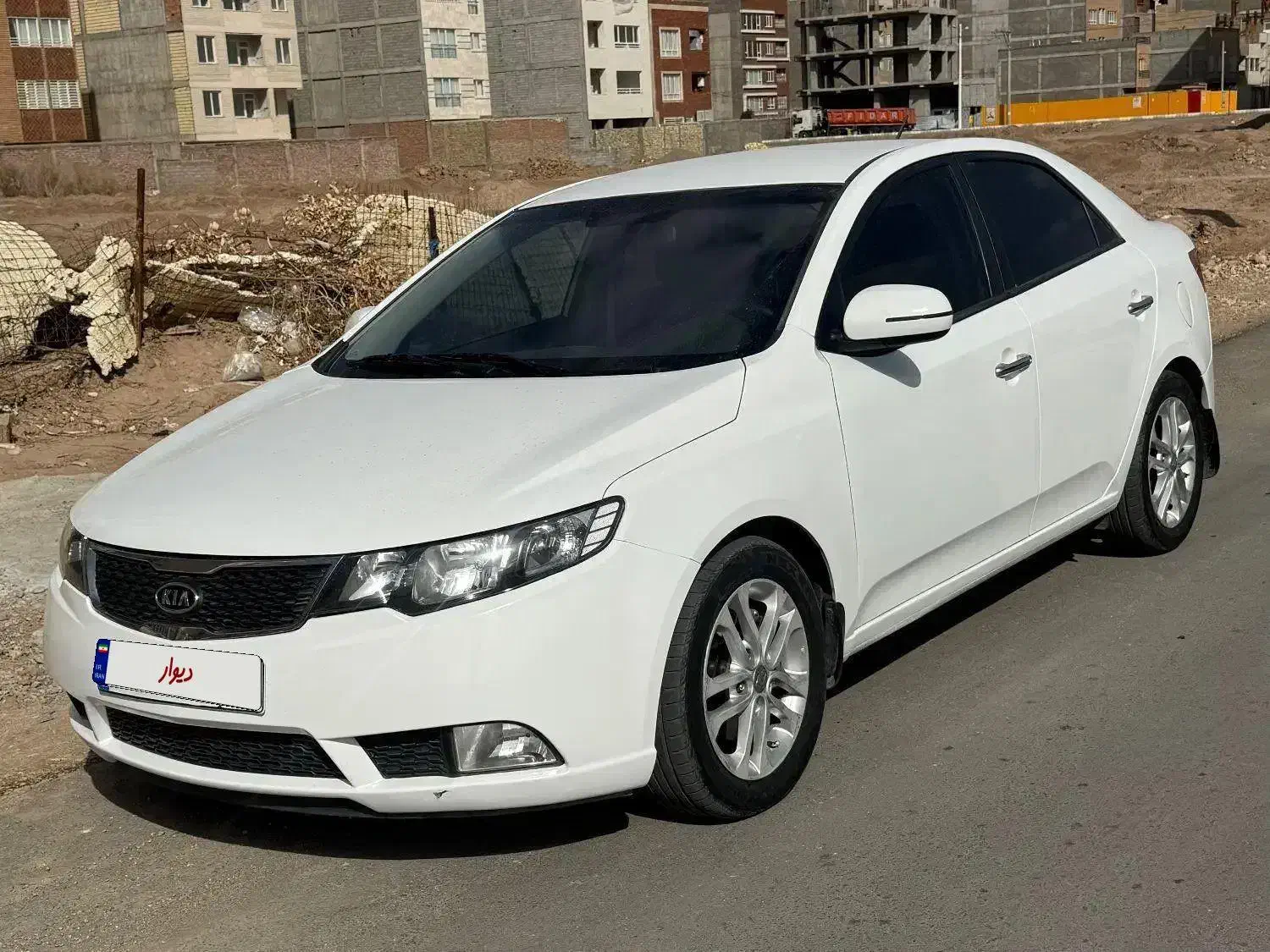 کیا سراتو ۲۰۰۰ اتوماتیک|خودرو سواری و وانت|کرمان, |دیوار