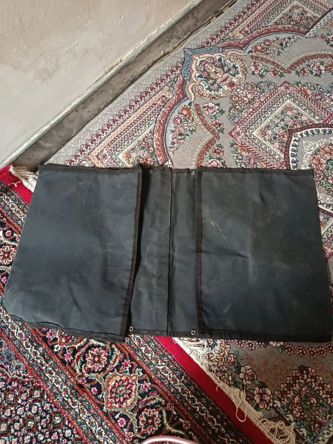 خورجین|لوازم نظافت|بروجرد, |دیوار