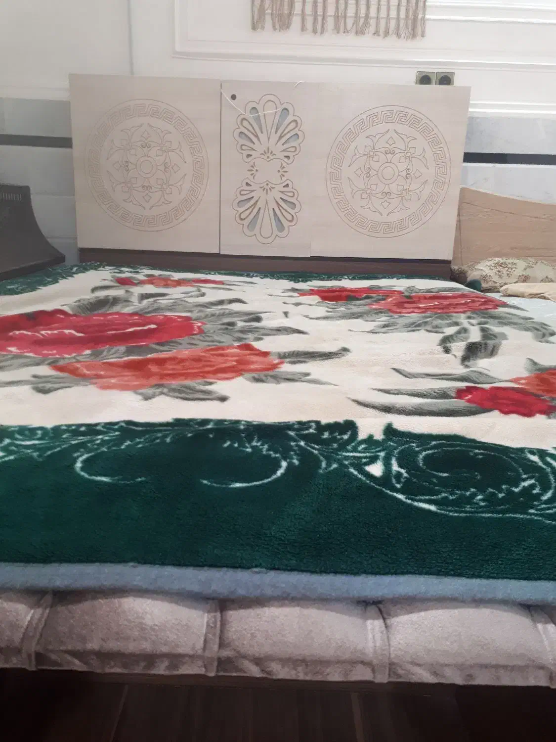 تخت خواب دو نفره|تخت و سرویس خواب|ایرانشهر, |دیوار