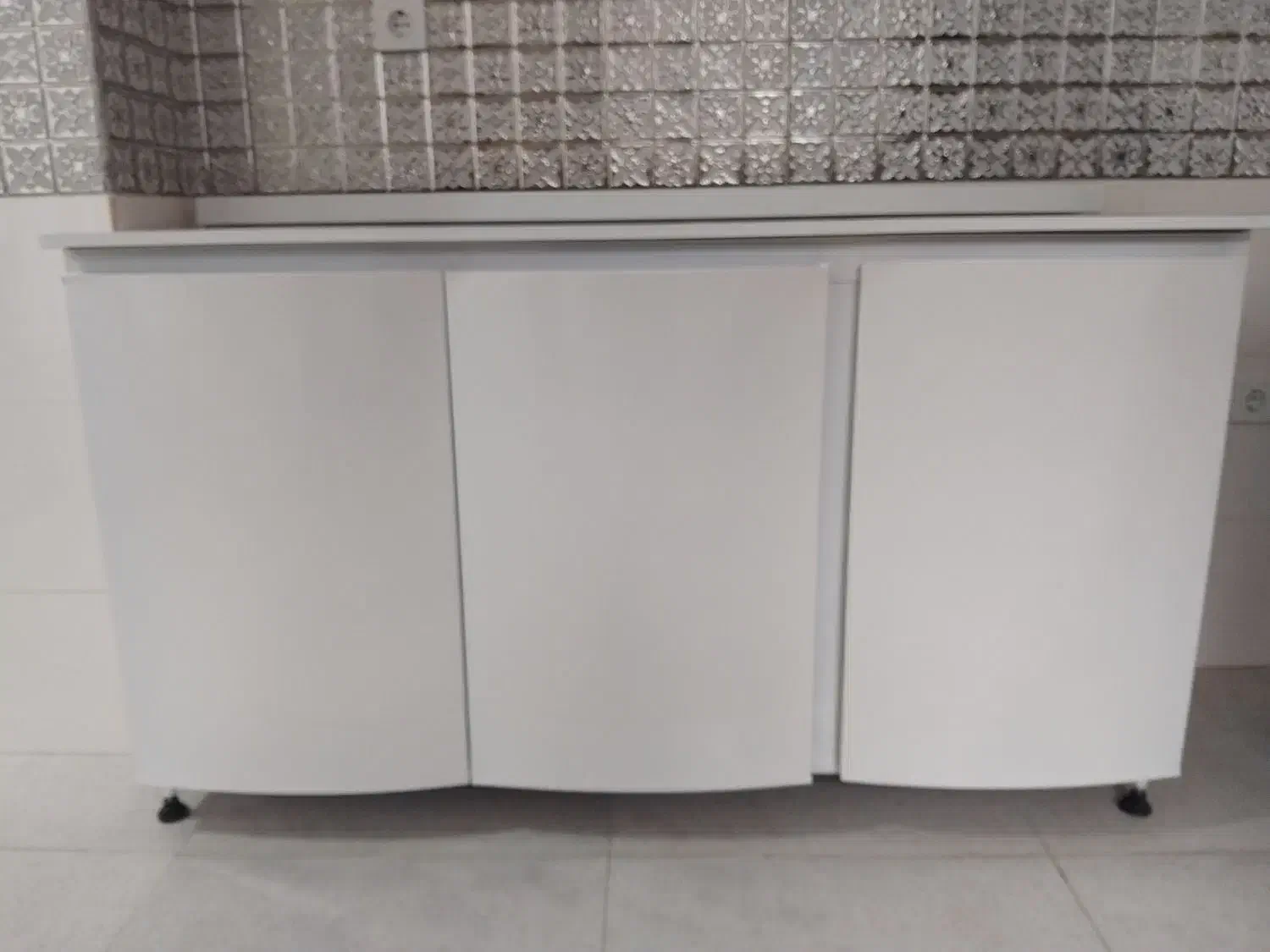 ۱.گاز۵شعله.تایم دا ر۲.کابینت یک ونیم متری درحد صفر|اجاق گاز و لوازم برقی پخت‌وپز|سقز, |دیوار