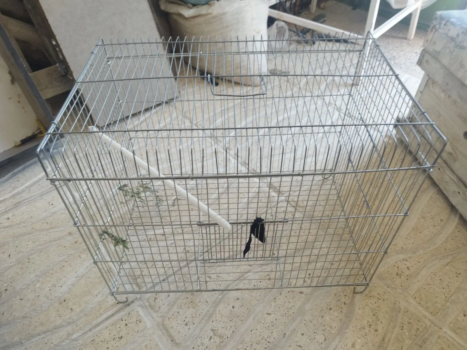 قفس|لوازم جانبی حیوانات|همایجان, |دیوار