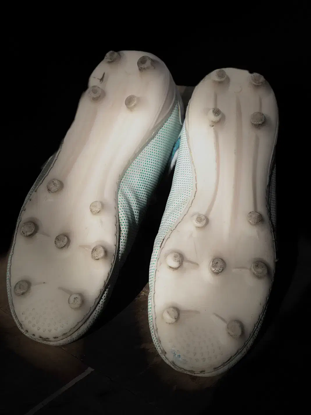 کتونی استوک فوتبال نایک|ورزش‌های توپی|پرند, فاز ۴|دیوار